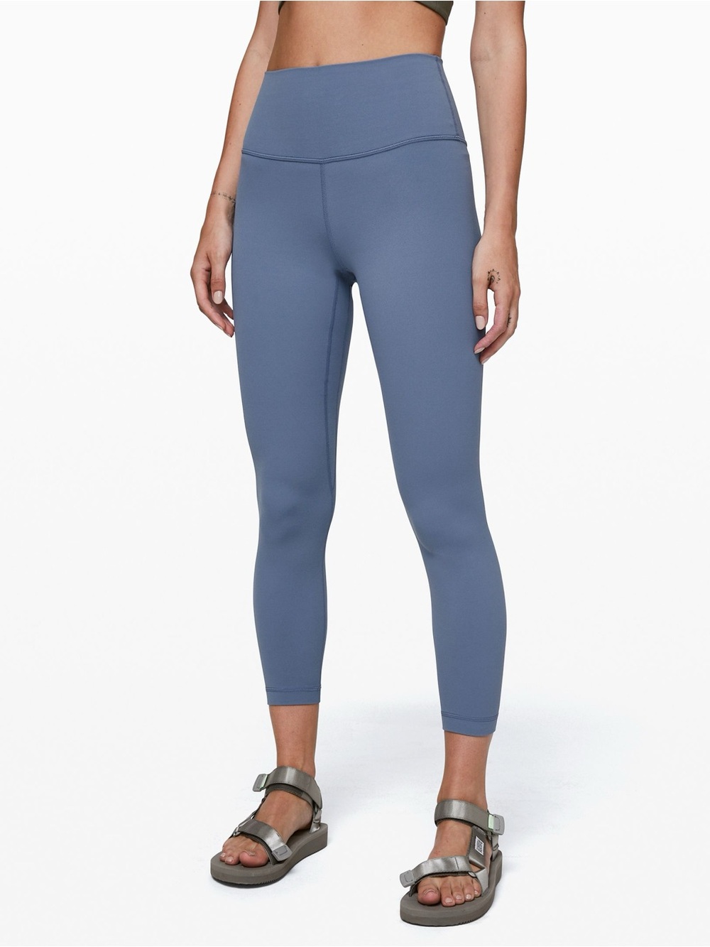Lululemon Align Leggings 25” in Oasis Blue